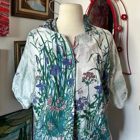 handmade floral green white button up shirt - Picture 2 of 3